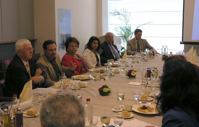 Έμπρακτη στήριξη από ευρωβουλευτές η πρωτοβουλία «Φίλοι της Ελλάδας»